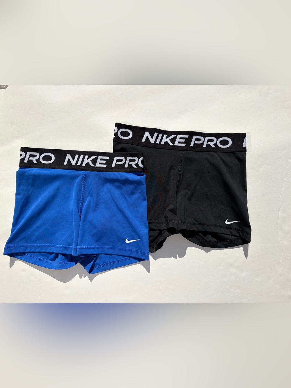 NIKE Pro Compression Shorts Bundle - Royal Blue & Black (set of 2) - S